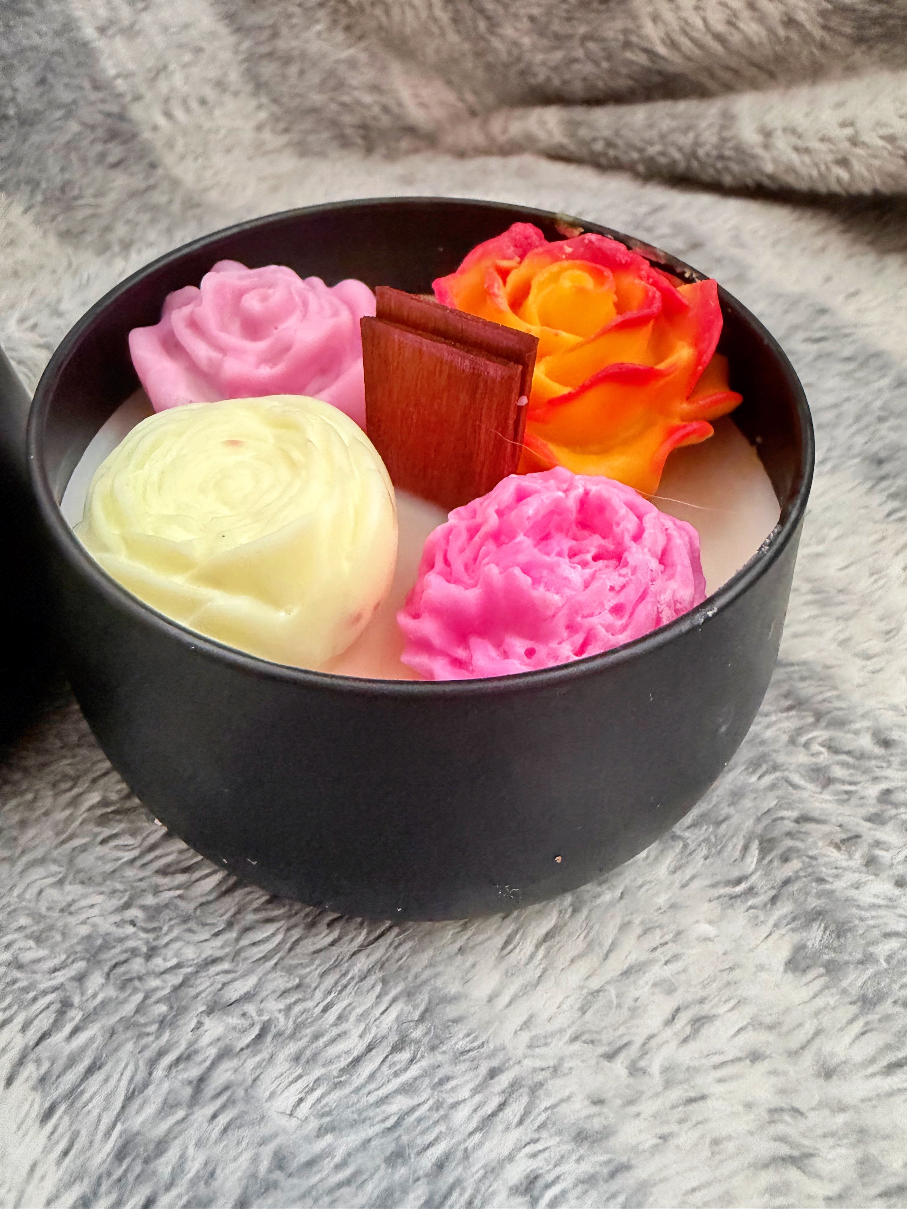 Floral Garden (Tin)