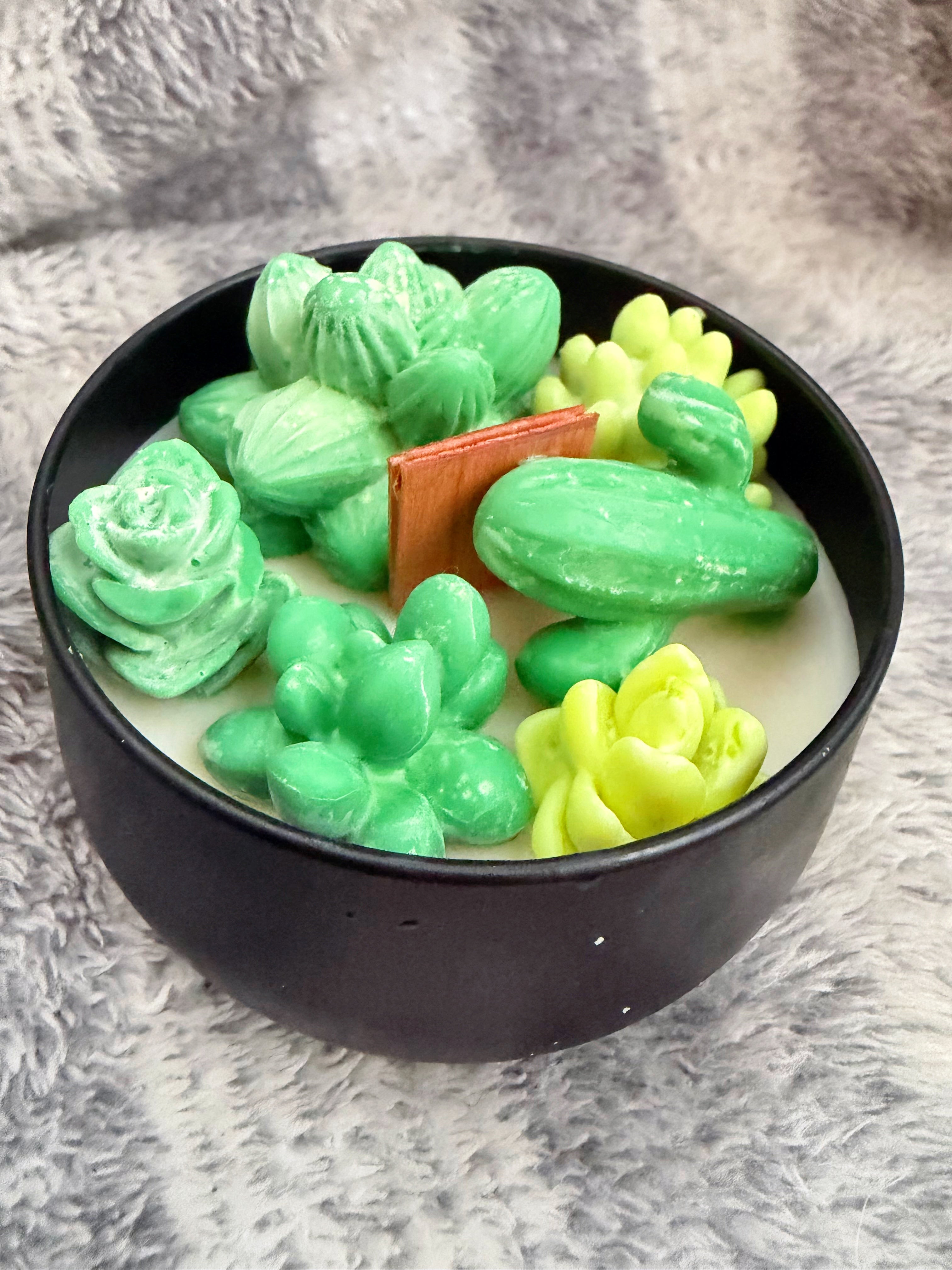 Soy Candle in Matte Black Tin